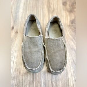 CROCS Distressed Burlap Canvas Loafers Slides Slip On Shoes J2 EUC